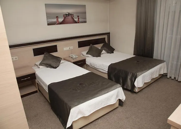 Park Boutique Hotel *